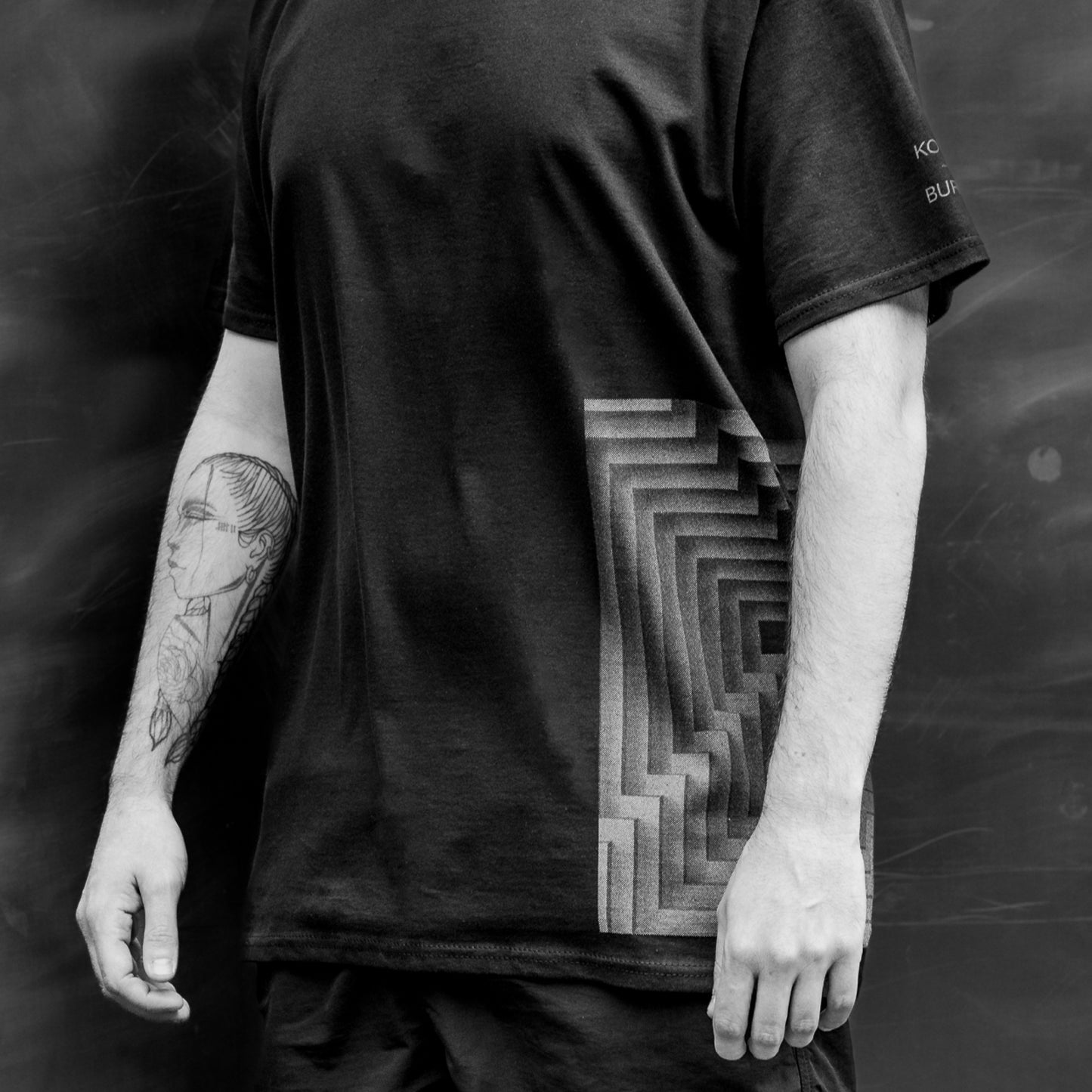 Kode9 - Infirmary / Burial - Unknown Summer - T-Shirt