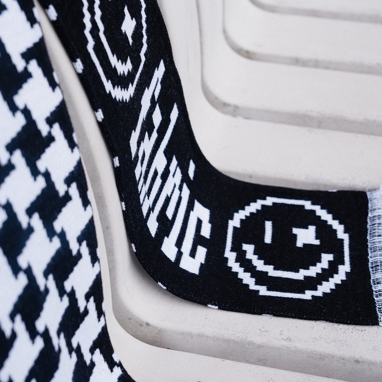 Glitch Scarf [A/W ‘25-26]